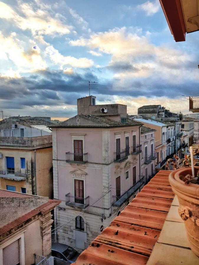 Sguardo Sul Barocco Apartment Ragusa Exterior photo